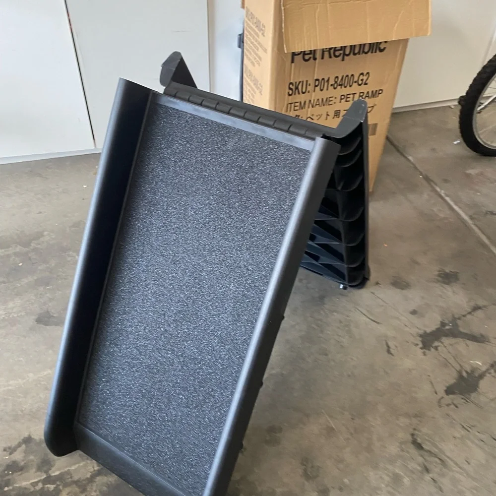 Black Pet Ramp for Dogs - Picture 3 of 4